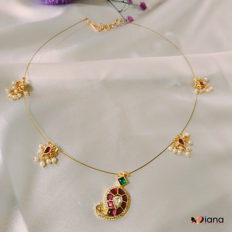 Mango Kemp Stone Invisible Necklace