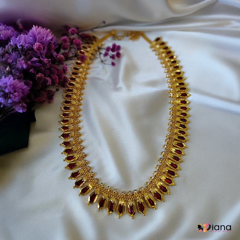 Red Nagapadam 60kt Long Necklace