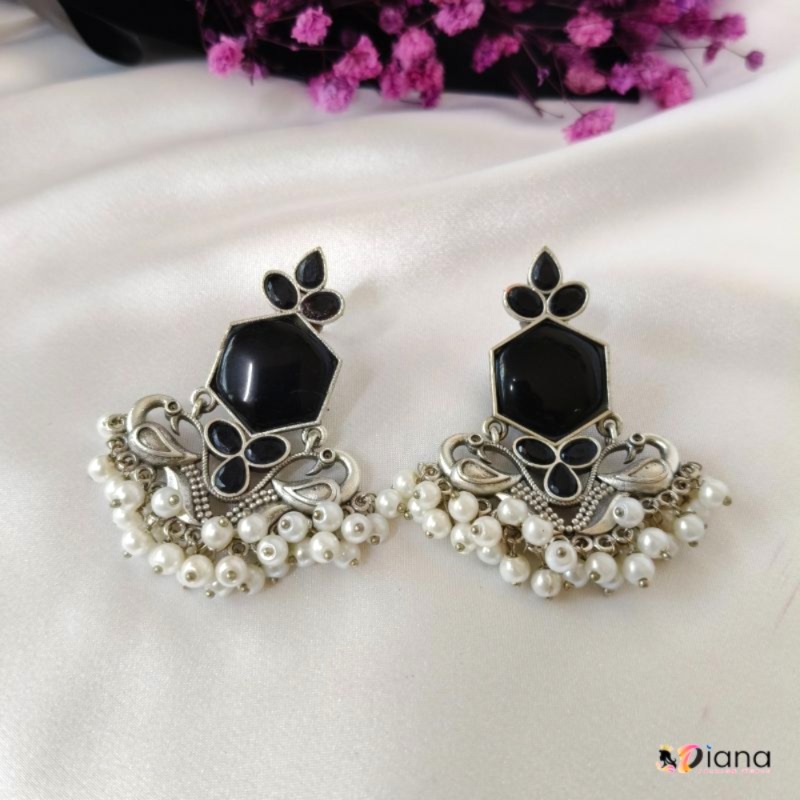 Oxidized Silver Earring Black stone color